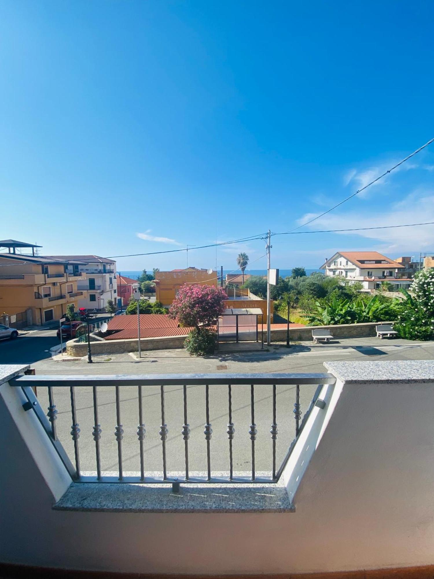 Glicine Hotel Parghelia Exterior foto